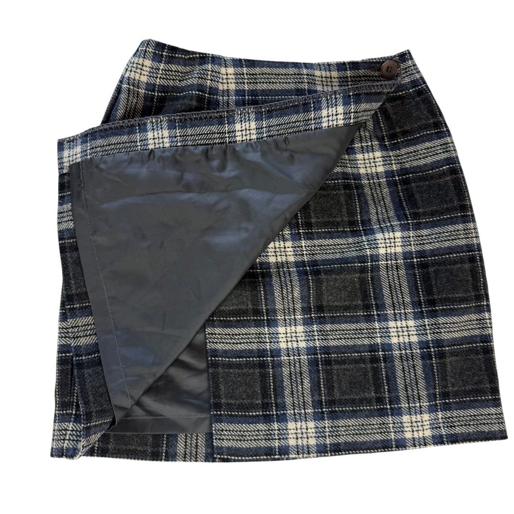 Herman Geist Grey Navy Plaid Wool Blend Wrap Mini Skirt Size 4P Petite Vintage - Picture 2 of 6